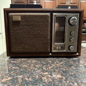 Sony Radio ICF-9650W AM/FM Tabletop Stereo Woodworks Fidelity Sound Tested Works